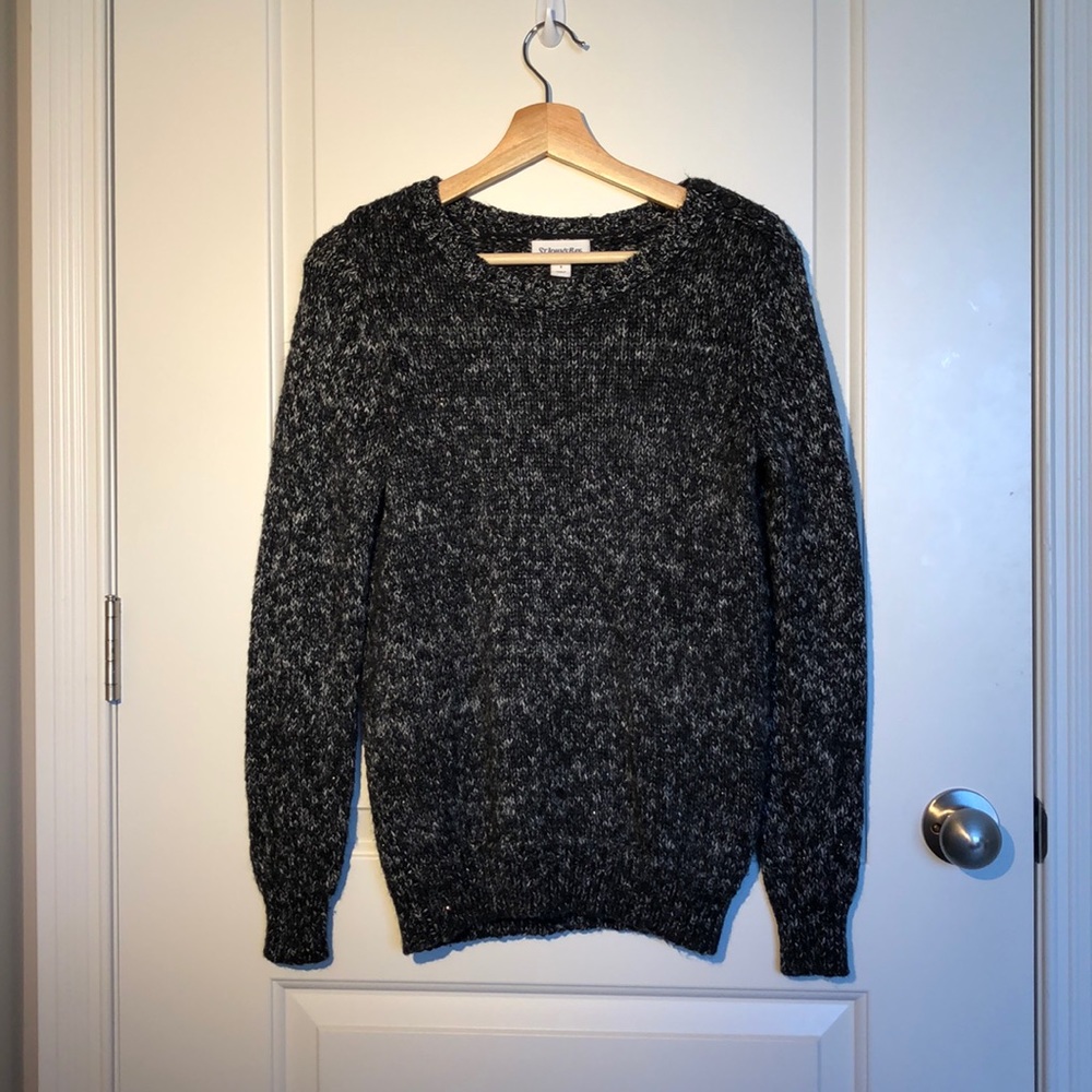 long sleeve grey sweater